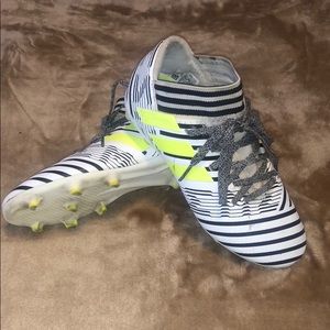 Adidas youth soccer cleats